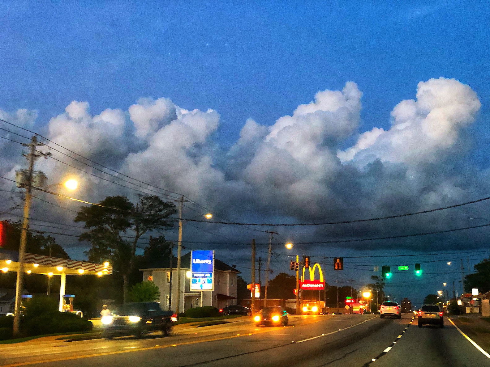 websiterandomstreetclouds